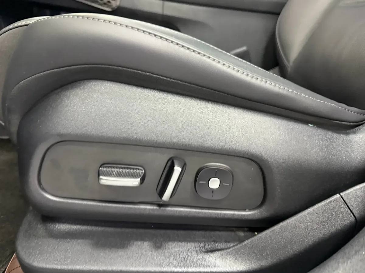 2023 NIO ES6 BEV 75KWH,autocango,china used car exporter,china ev exporter,chinese used car exporter,chinese used ev exporter