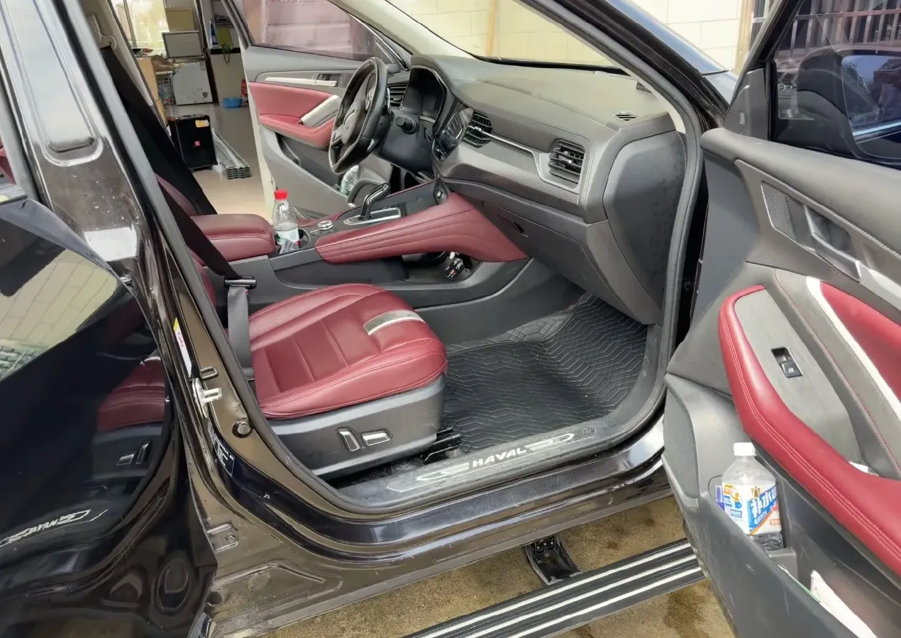 2019 Haval F7x 2.0T 224HP L4 7DCT,autocango,china used car exporter,china ev exporter,chinese used car exporter,chinese used ev exporter