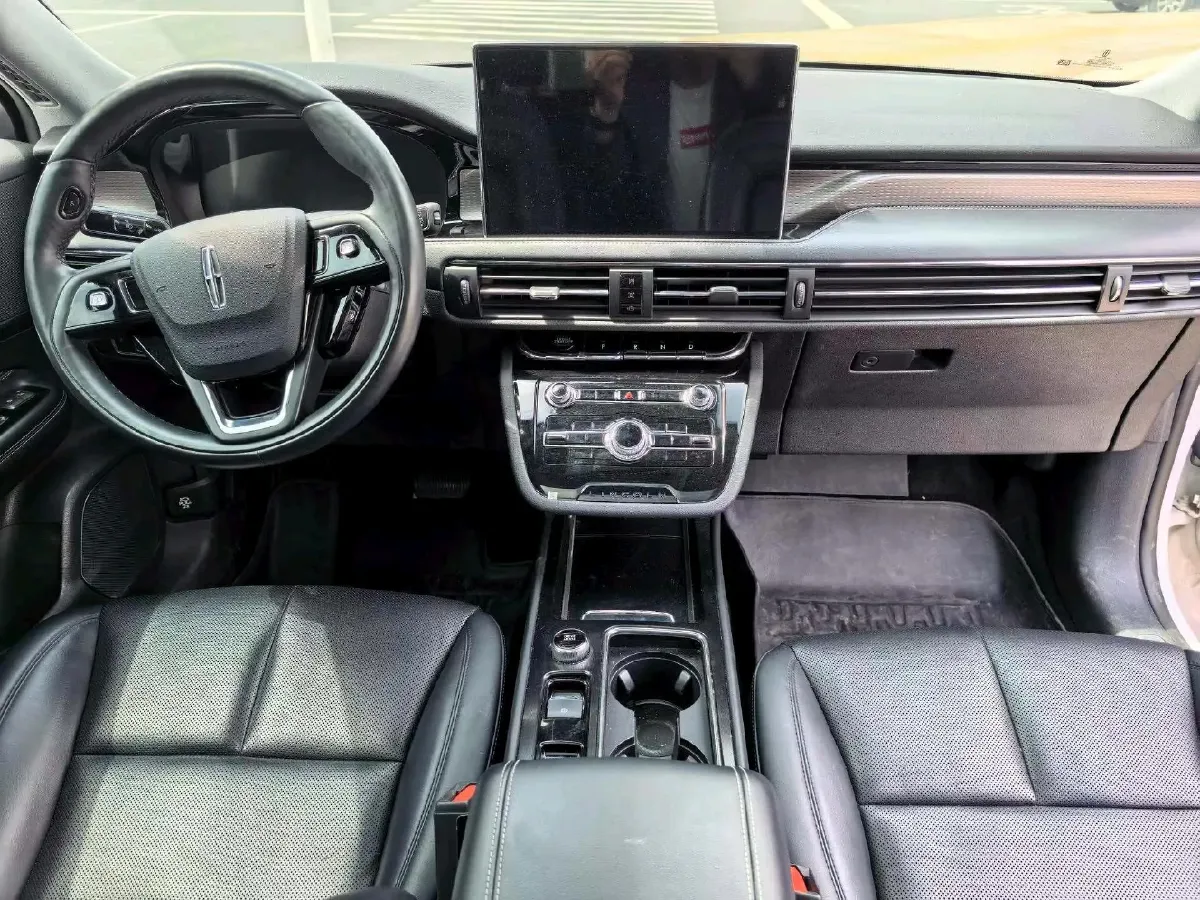 2022 Lincoln Corsair 2.0T 245HP L4 8AT,autocango,china used car exporter,china ev exporter,chinese used car exporter,chinese used ev exporter