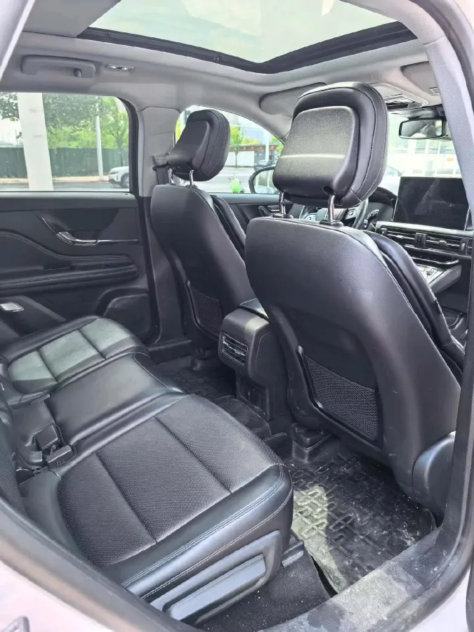 2022 Lincoln Corsair 2.0T 245HP L4 8AT,autocango,china used car exporter,china ev exporter,chinese used car exporter,chinese used ev exporter