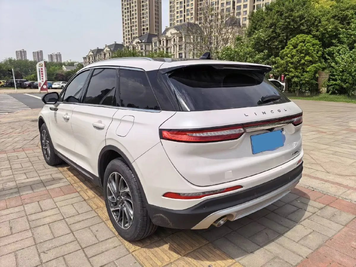 2022 Lincoln Corsair 2.0T 245HP L4 8AT,autocango,china used car exporter,china ev exporter,chinese used car exporter,chinese used ev exporter