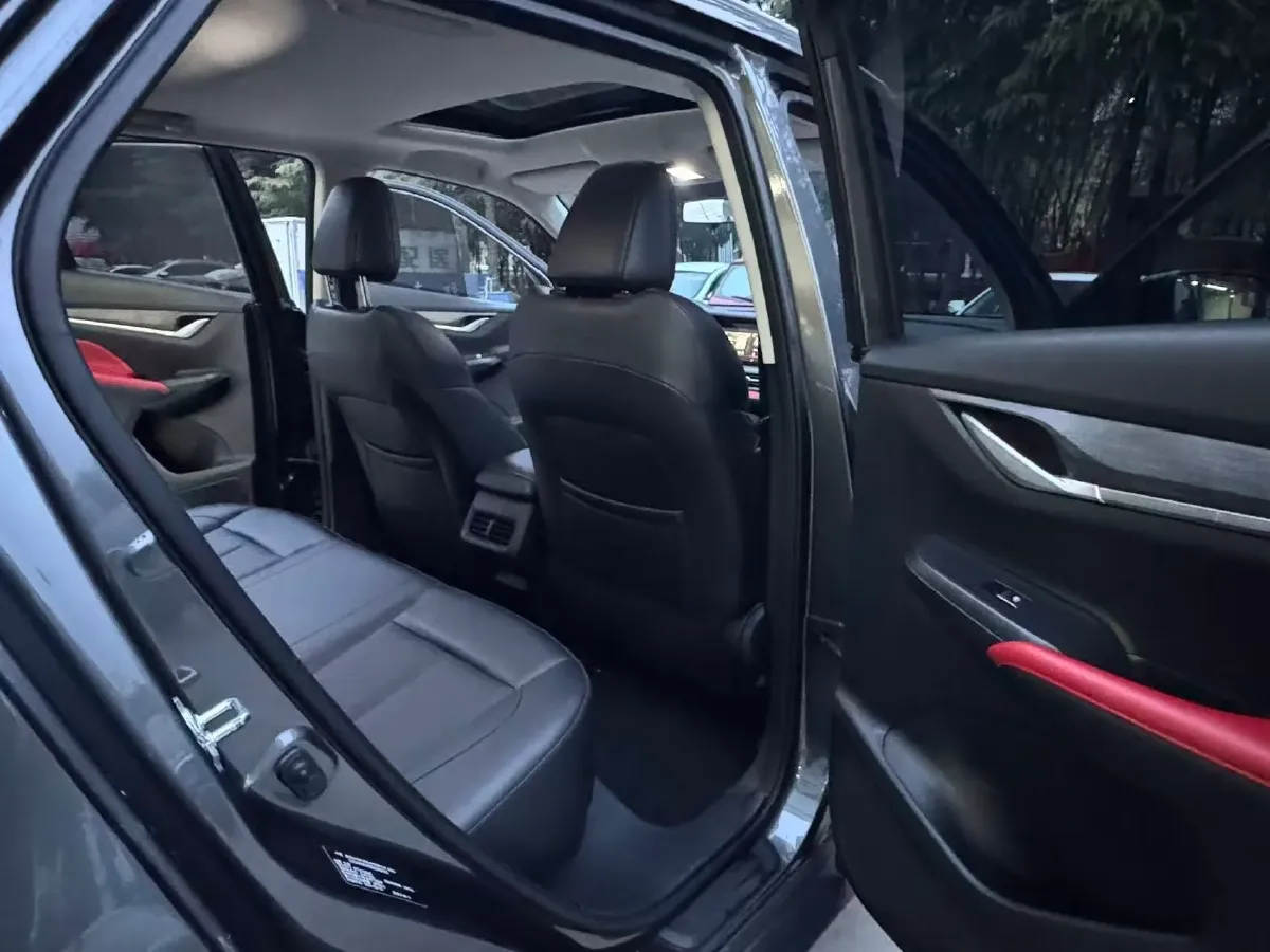 2021 ChangAn CS55 Plus 1.5T 180HP L4 7DCT,autocango,china used car exporter,china ev exporter,chinese used car exporter,chinese used ev exporter