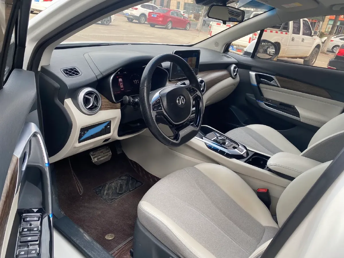 2018 BeiJing Auto EU5 BEV 53.66KWH,autocango,china used car exporter,china ev exporter,chinese used car exporter,chinese used ev exporter