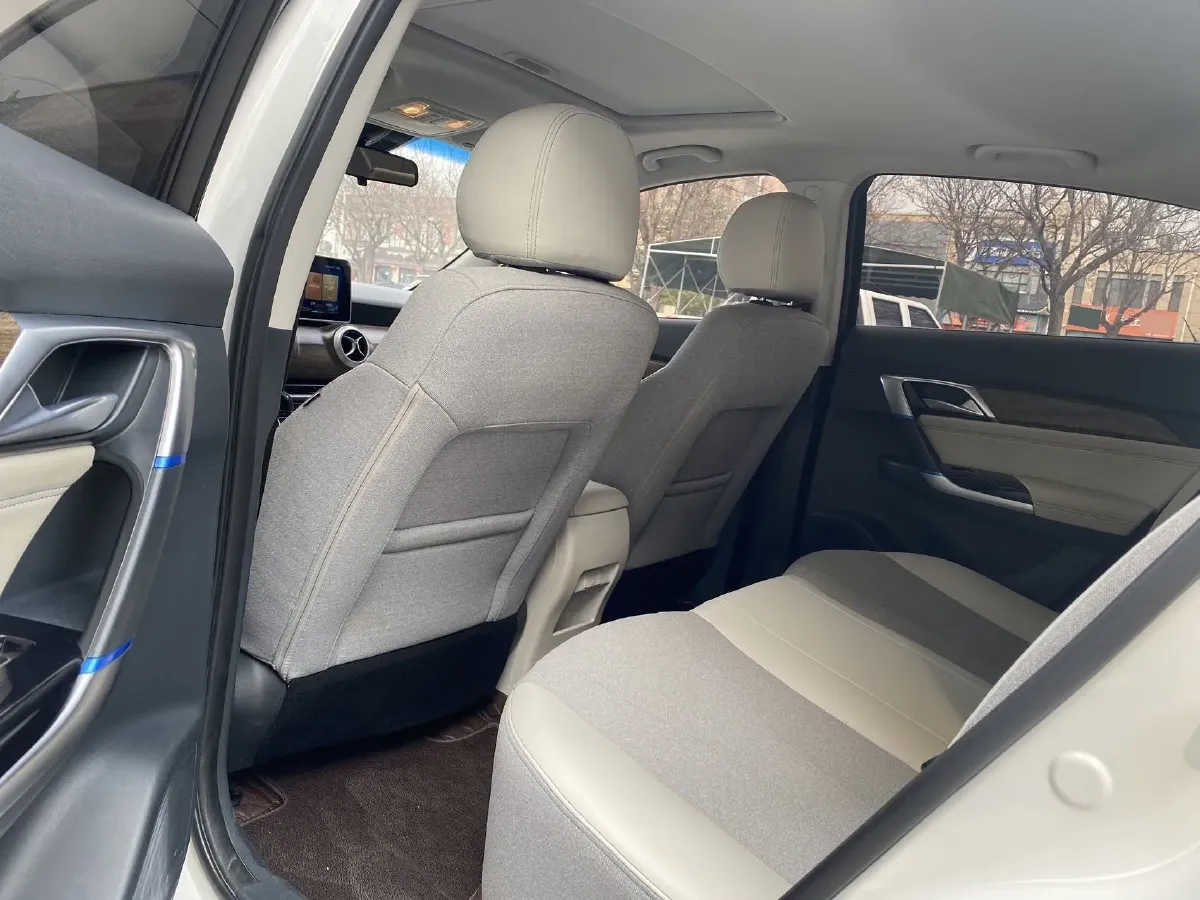 2018 BeiJing Auto EU5 BEV 53.66KWH,autocango,china used car exporter,china ev exporter,chinese used car exporter,chinese used ev exporter