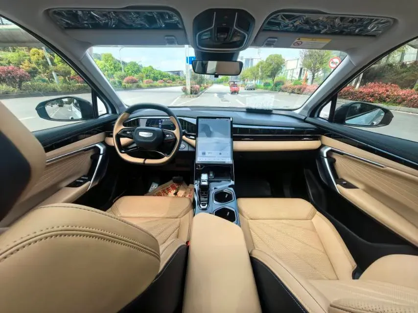 2023 Geely StarRay 1.5T 181HP L4 7DCT,autocango,china used car exporter,china ev exporter,chinese used car exporter,chinese used ev exporter