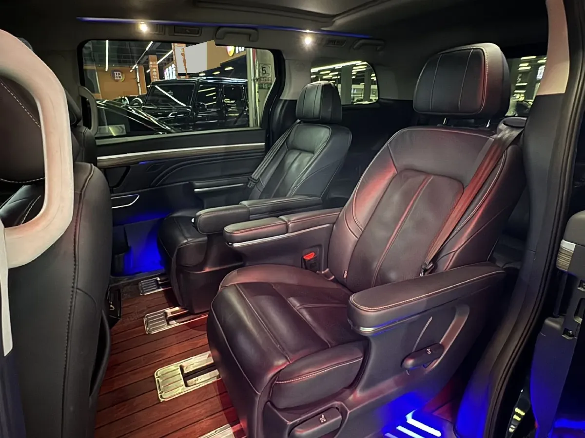 2023 GAC Trumpchi M8 2.0T 252HP L4 8AT,autocango,china used car exporter,china ev exporter,chinese used car exporter,chinese used ev exporter