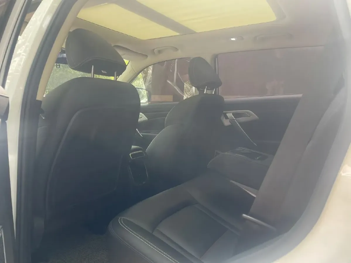 2018 Geely Azkarra 1.8T 184HP L4 6AT,autocango,china used car exporter,china ev exporter,chinese used car exporter,chinese used ev exporter