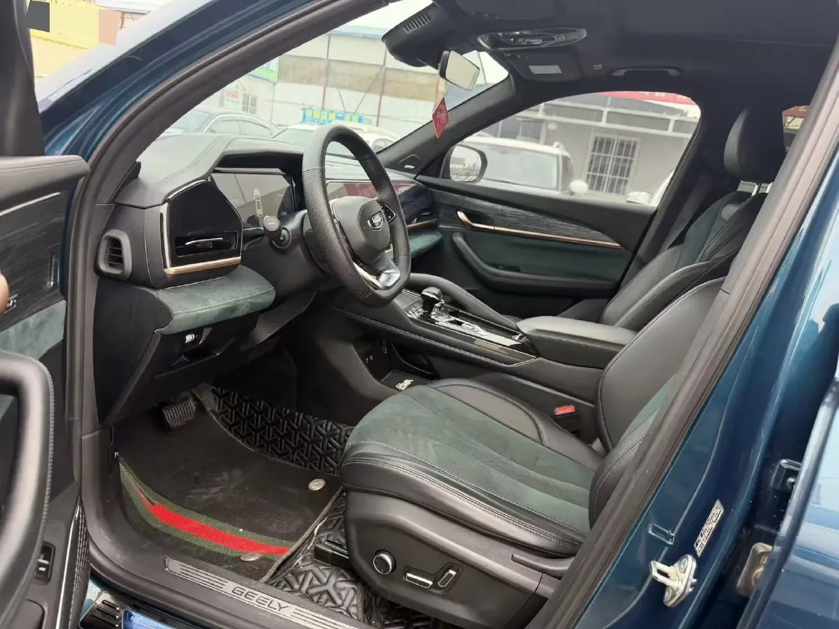 2021 Geely Monjaro 2.0T 238HP L4 8AT,autocango,china used car exporter,china ev exporter,chinese used car exporter,chinese used ev exporter