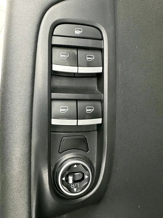 2022 Chery Tiggo 7 1.5T 156HP L4 CVT,autocango,china used car exporter,china ev exporter,chinese used car exporter,chinese used ev exporter