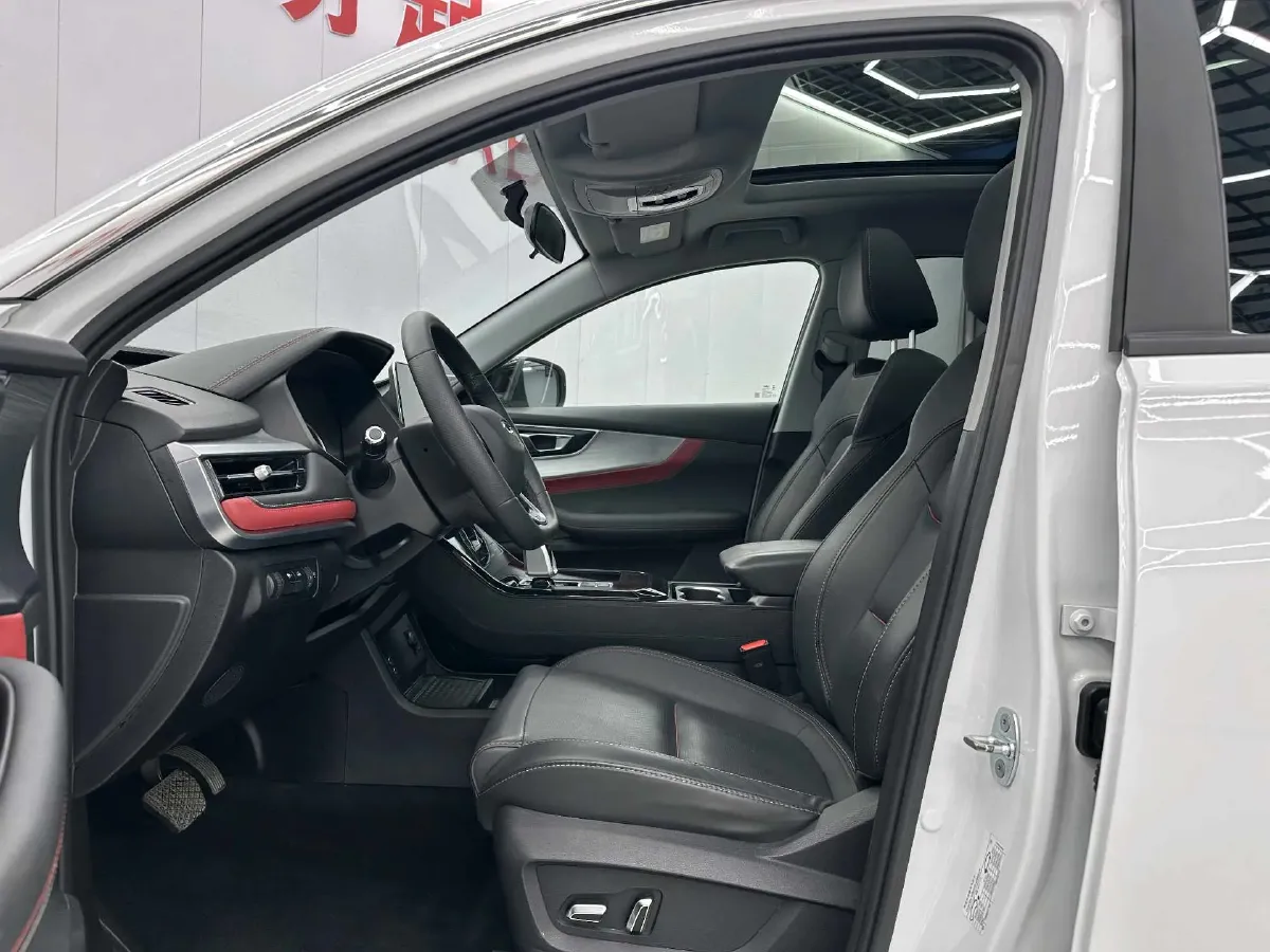 2022 Chery Tiggo 7 1.5T 156HP L4 CVT,autocango,china used car exporter,china ev exporter,chinese used car exporter,chinese used ev exporter