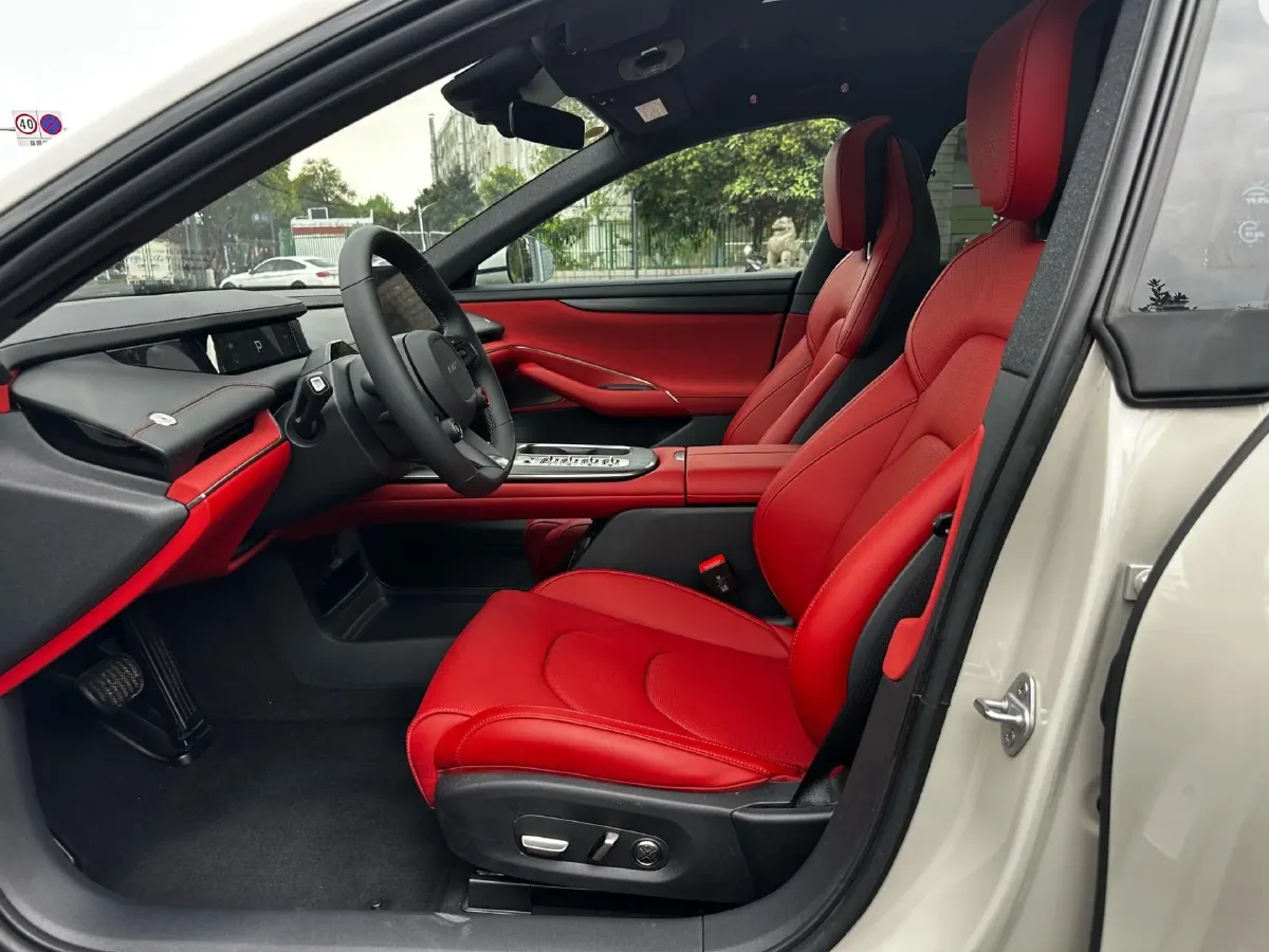 2024 MI SU7 BEV 94.3KWH,autocango,china used car exporter,china ev exporter,chinese used car exporter,chinese used ev exporter