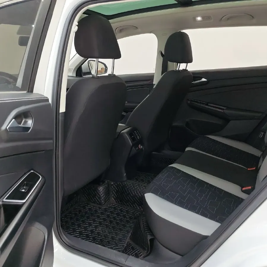 2021 Jetta VS7 1.4T 150HP L4 6AT,autocango,china used car exporter,china ev exporter,chinese used car exporter,chinese used ev exporter