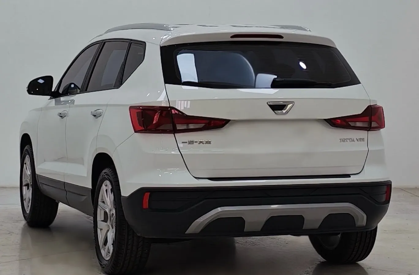 2021 Jetta VS7 1.4T 150HP L4 6AT,autocango,china used car exporter,china ev exporter,chinese used car exporter,chinese used ev exporter