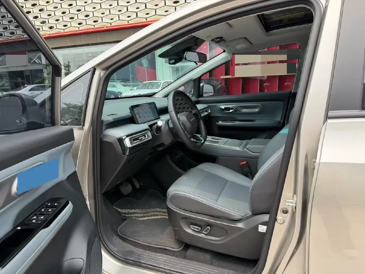 2023 MG 4 EV BEV 51KWH,autocango,china used car exporter,china ev exporter,chinese used car exporter,chinese used ev exporter