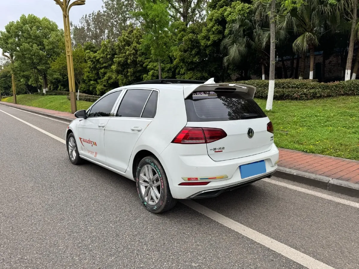 2018 Volkswagen Golf 1.6L 110HP L4 6AT,autocango,china used car exporter,china ev exporter,chinese used car exporter,chinese used ev exporter