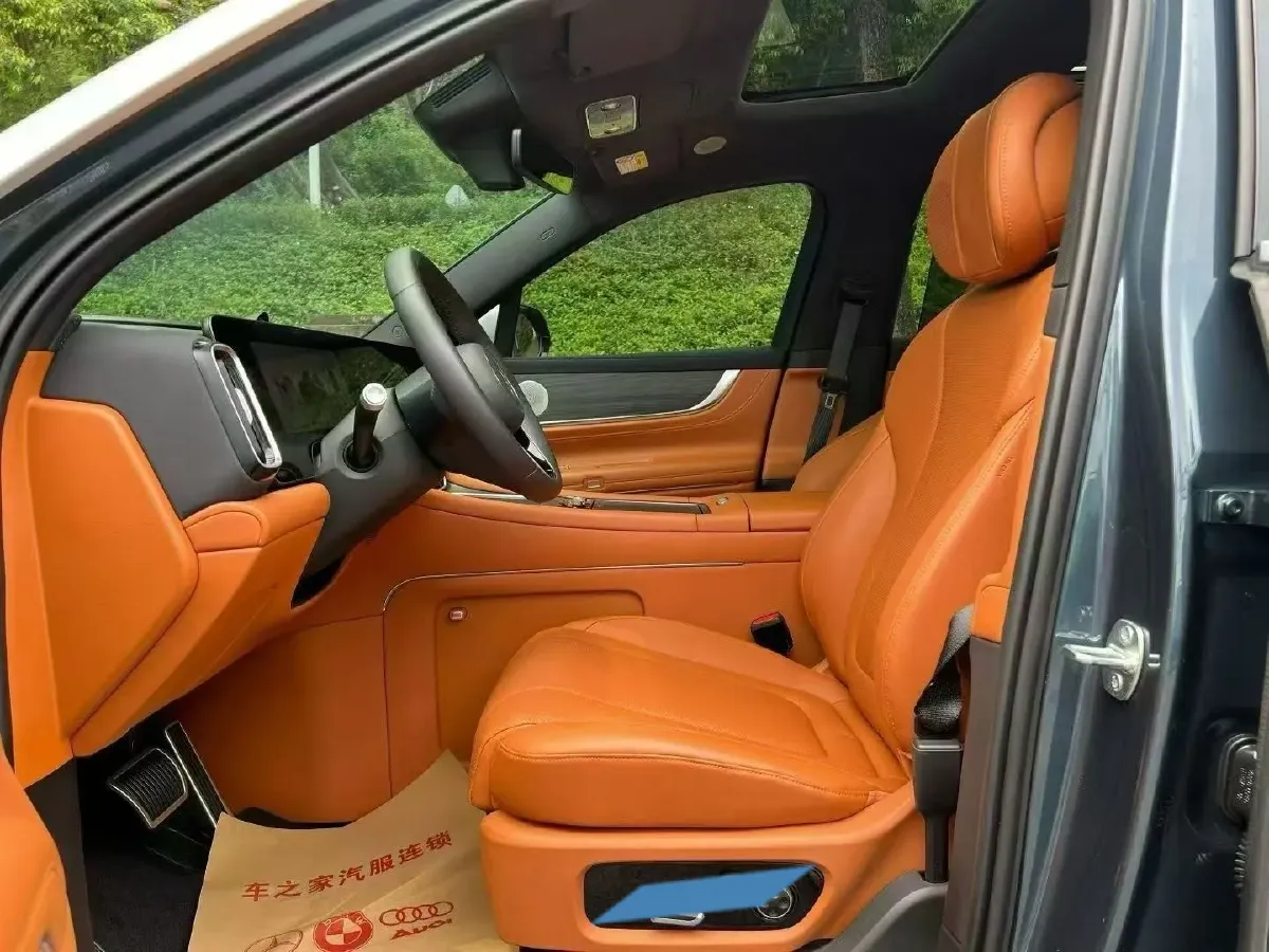 2024 AITO AITO M9 1.5T 152HP L4 REEV 42KWH,autocango,china used car exporter,china ev exporter,chinese used car exporter,chinese used ev exporter