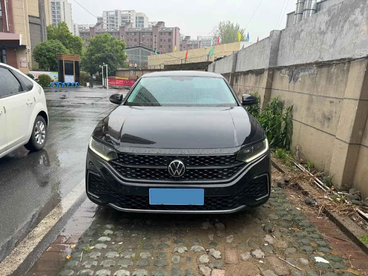 2022 Skoda Kodiak GT 2.0T 186HP L4 7DCT,autocango,china used car exporter,china ev exporter,chinese used car exporter,chinese used ev exporter