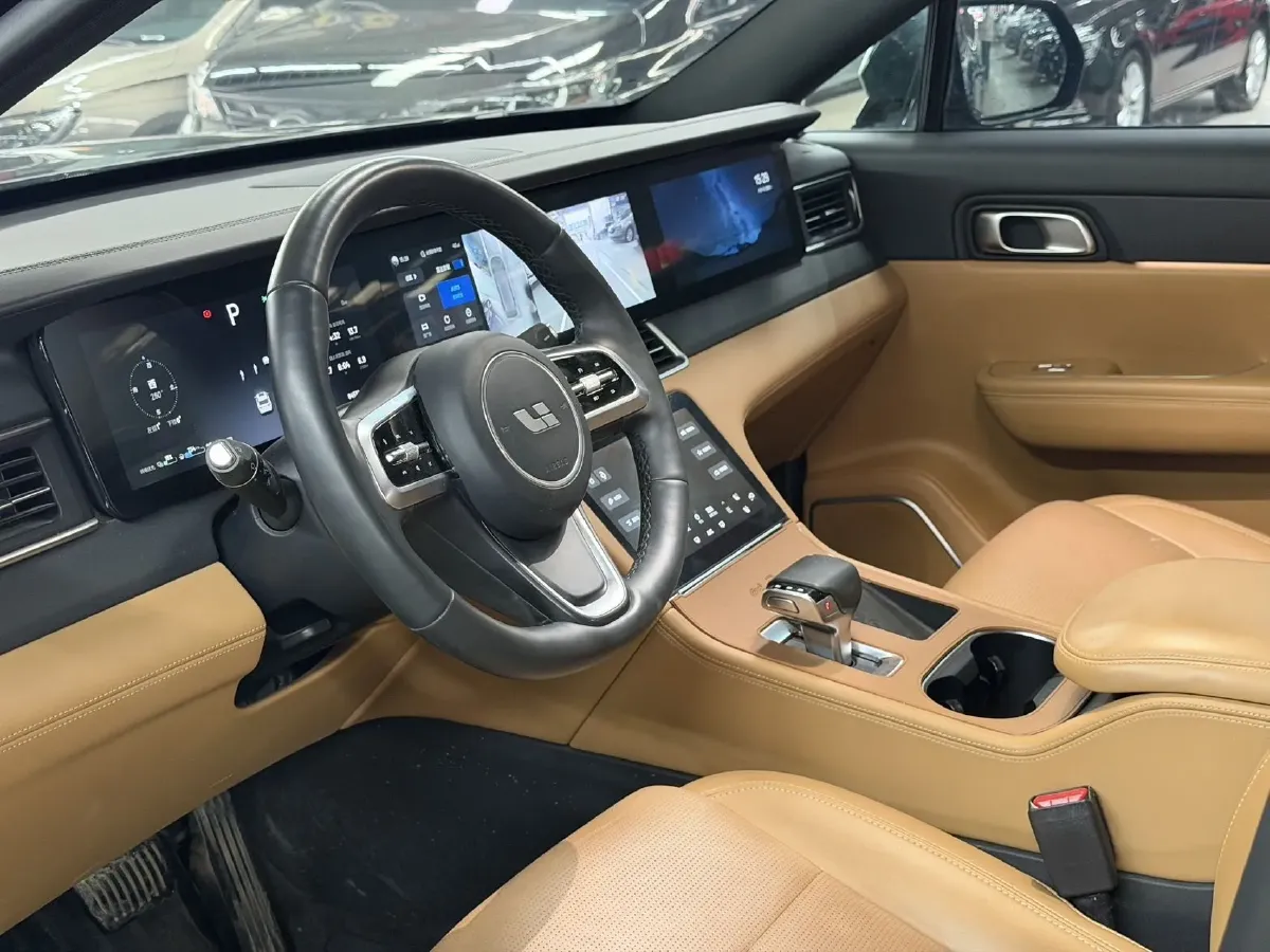 2021 Li ONE Range Extended 131HP REEV 40.5KWH,autocango,china used car exporter,china ev exporter,chinese used car exporter,chinese used ev exporter