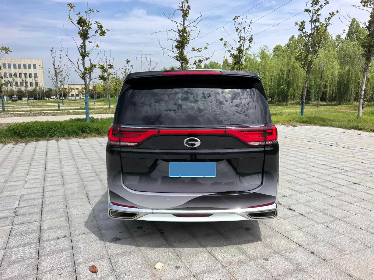 2021 GAC Trumpchi M8 2.0T 252HP L4 8AT,autocango,china used car exporter,china ev exporter,chinese used car exporter,chinese used ev exporter
