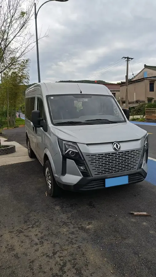 2023 DongFeng DFAC YuFeng 2.0T 136HP L4 7DCT,autocango,china used car exporter,china ev exporter,chinese used car exporter,chinese used ev exporter