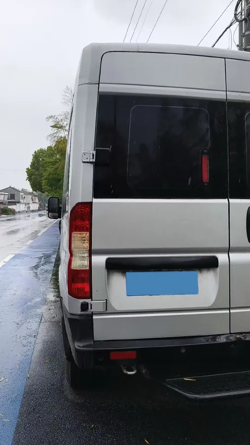 2023 DongFeng DFAC YuFeng 2.0T 136HP L4 7DCT,autocango,china used car exporter,china ev exporter,chinese used car exporter,chinese used ev exporter