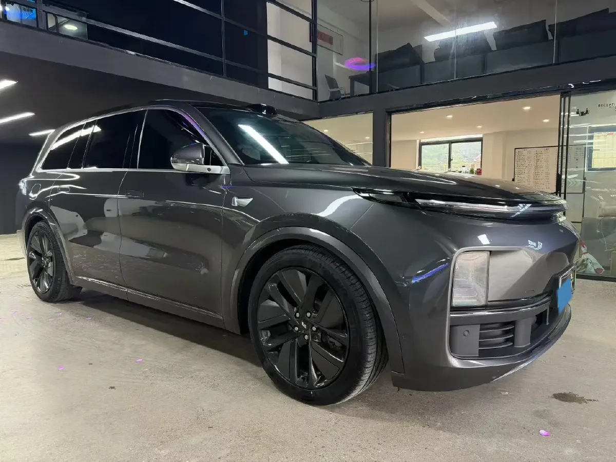 2022 Li L9 Range Extended 154HP REEV 42.6KWH,autocango,china used car exporter,china ev exporter,chinese used car exporter,chinese used ev exporter