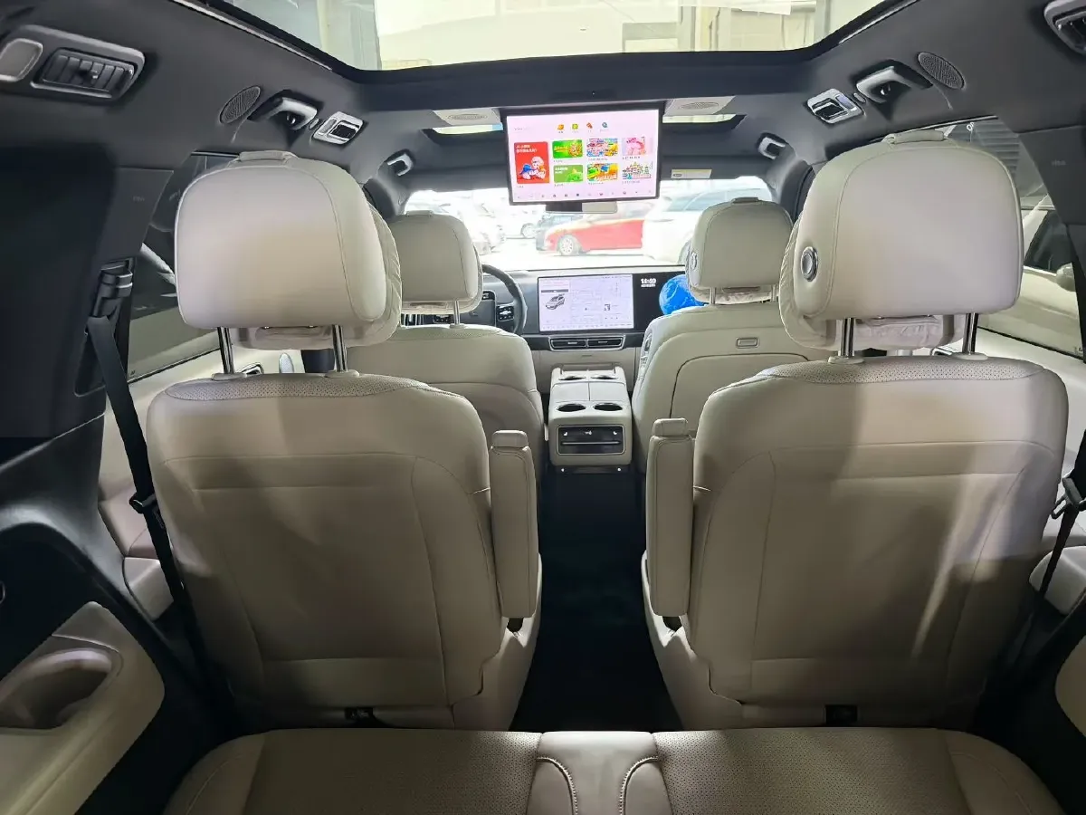 2022 Li L9 Range Extended 154HP REEV 42.6KWH,autocango,china used car exporter,china ev exporter,chinese used car exporter,chinese used ev exporter