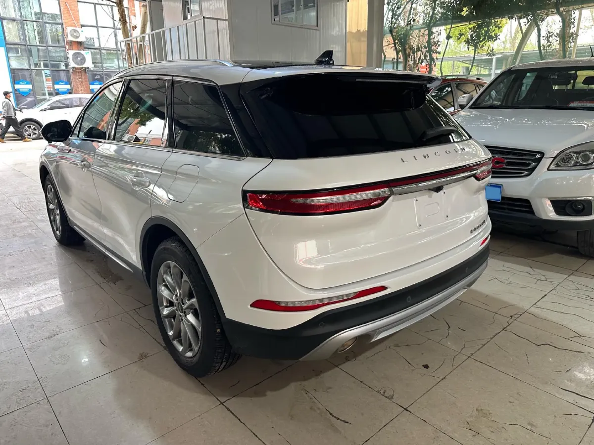 2021 Lincoln Corsair 2.0T 245HP L4 8AT,autocango,china used car exporter,china ev exporter,chinese used car exporter,chinese used ev exporter