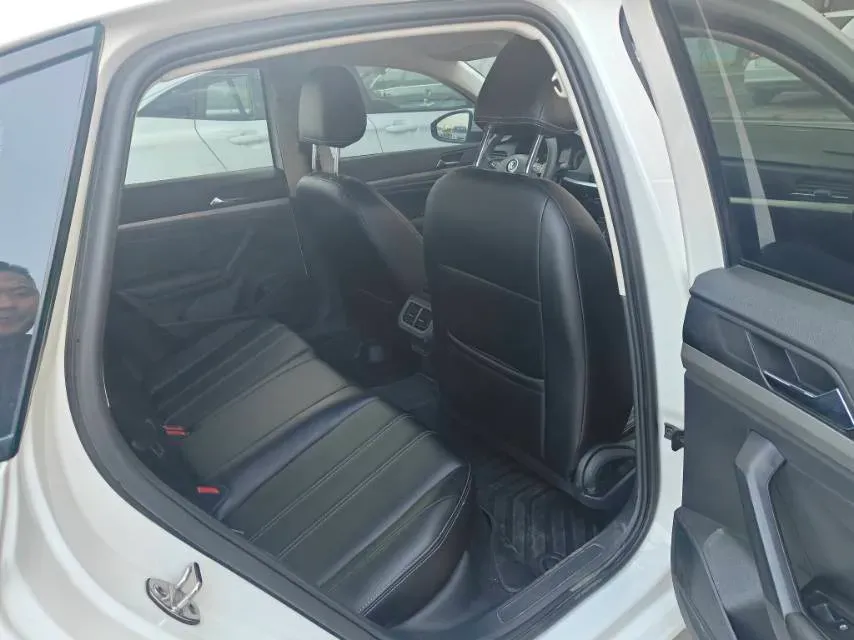 2022 BeiJing Auto X7 1.5T 188HP L4 7DCT,autocango,china used car exporter,china ev exporter,chinese used car exporter,chinese used ev exporter