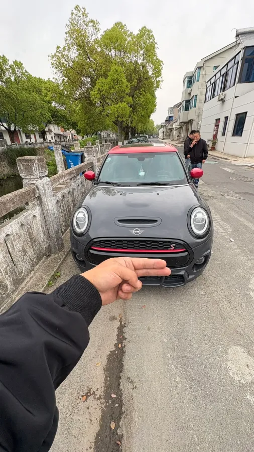 2021 MINI MINI 2.0T 192HP L4 7DCT,autocango,china used car exporter,china ev exporter,chinese used car exporter,chinese used ev exporter