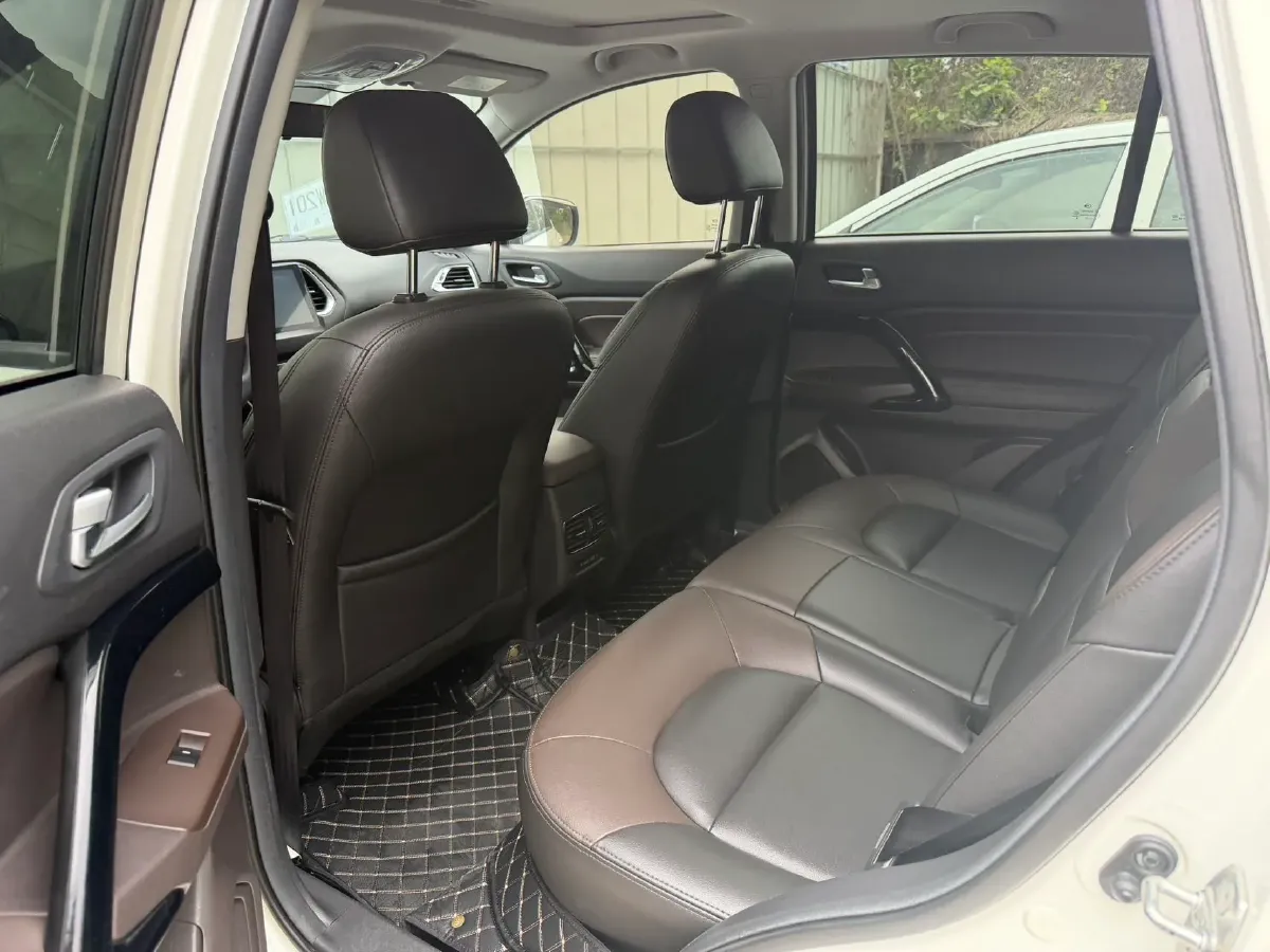 2017 GAC Trumpchi GS4 1.5T 152HP L4 6AT,autocango,china used car exporter,china ev exporter,chinese used car exporter,chinese used ev exporter