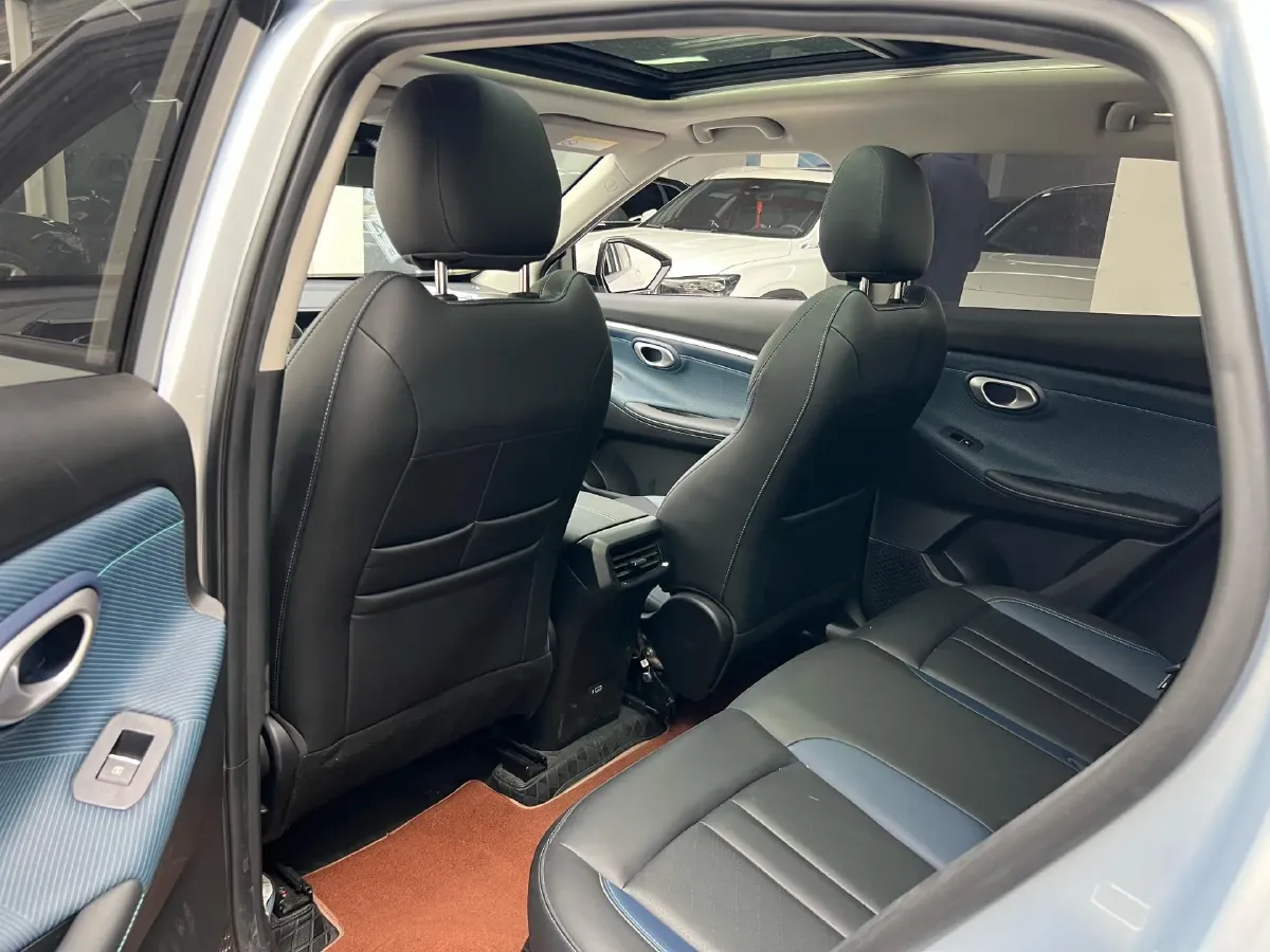 2023 GAC Trumpchi GS3 1.5T 177HP L4 7DCT,autocango,china used car exporter,china ev exporter,chinese used car exporter,chinese used ev exporter