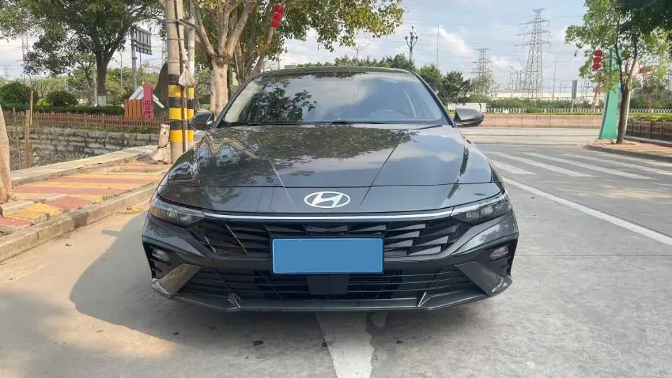 2023 Hyundai Elantra 1.5L 115HP L4 CVT,autocango,china used car exporter,china ev exporter,chinese used car exporter,chinese used ev exporter