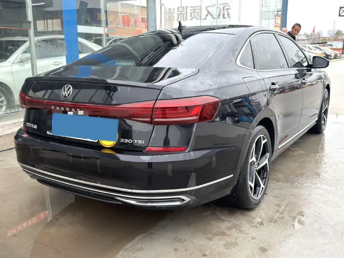 2023 Volkswagen Passat 2.0T 186HP L4 7DCT,autocango,china used car exporter,china ev exporter,chinese used car exporter,chinese used ev exporter