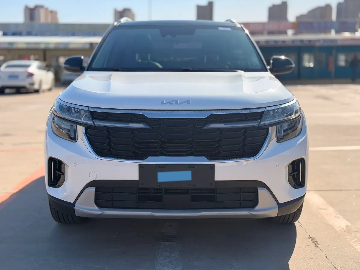2023 Kia Seltos 1.5L 115HP L4 CVT,autocango,china used car exporter,china ev exporter,chinese used car exporter,chinese used ev exporter