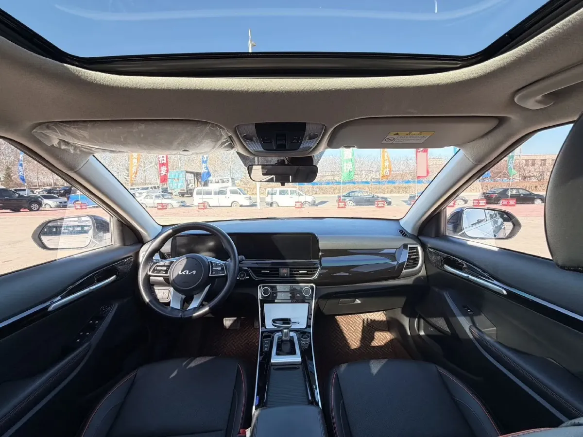 2023 Kia Seltos 1.5L 115HP L4 CVT,autocango,china used car exporter,china ev exporter,chinese used car exporter,chinese used ev exporter