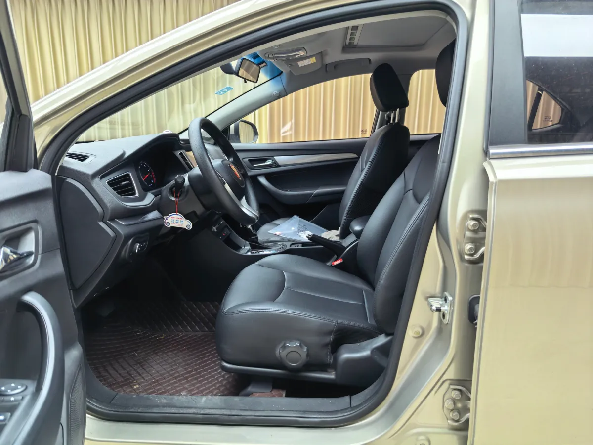 2018 Roewe 360 1.5L 116HP L4 4AT,autocango,china used car exporter,china ev exporter,chinese used car exporter,chinese used ev exporter