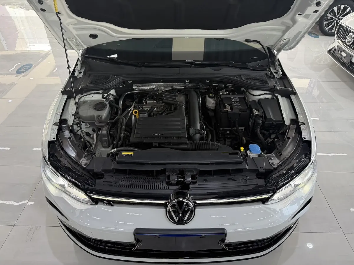2023 Volkswagen Golf 1.4T 150HP L4 7DCT,autocango,china used car exporter,china ev exporter,chinese used car exporter,chinese used ev exporter