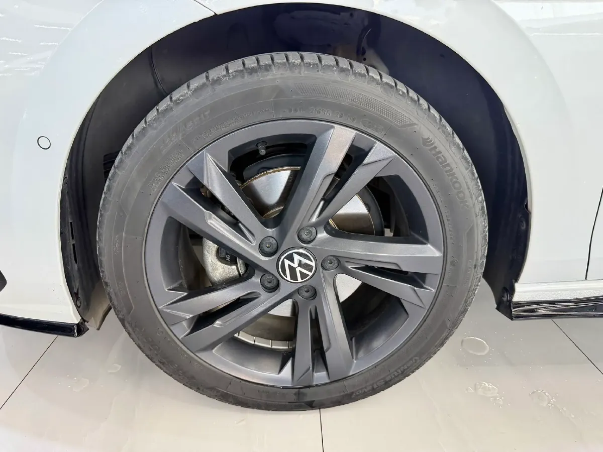 2023 Volkswagen Golf 1.4T 150HP L4 7DCT,autocango,china used car exporter,china ev exporter,chinese used car exporter,chinese used ev exporter