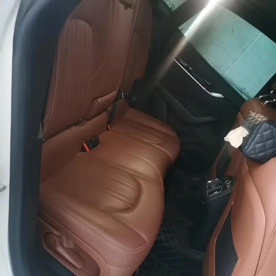 2018 Maserati Levante 3.0T 350HP V6 8AT,autocango,china used car exporter,china ev exporter,chinese used car exporter,chinese used ev exporter