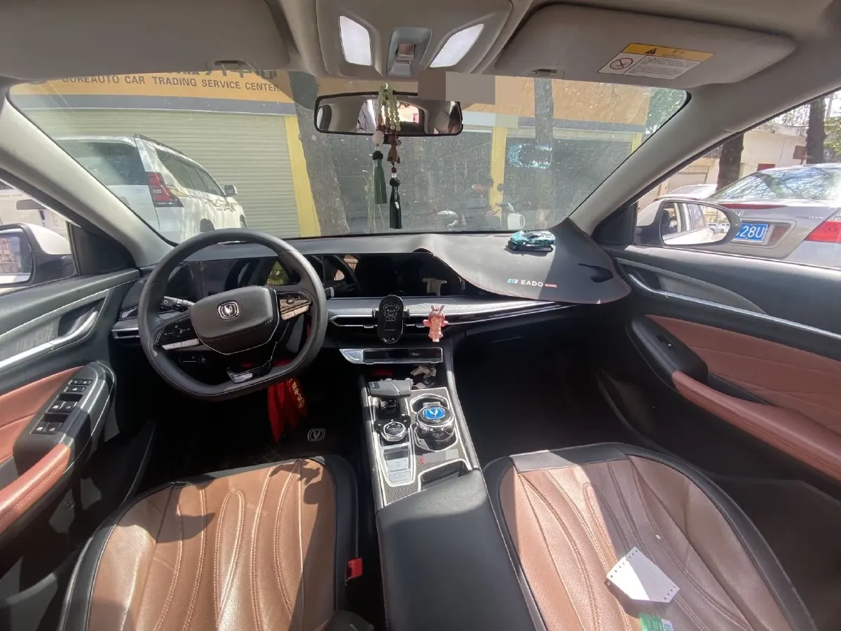 2022 ChangAn Eado 1.4T 160HP L4 7DCT,autocango,china used car exporter,china ev exporter,chinese used car exporter,chinese used ev exporter