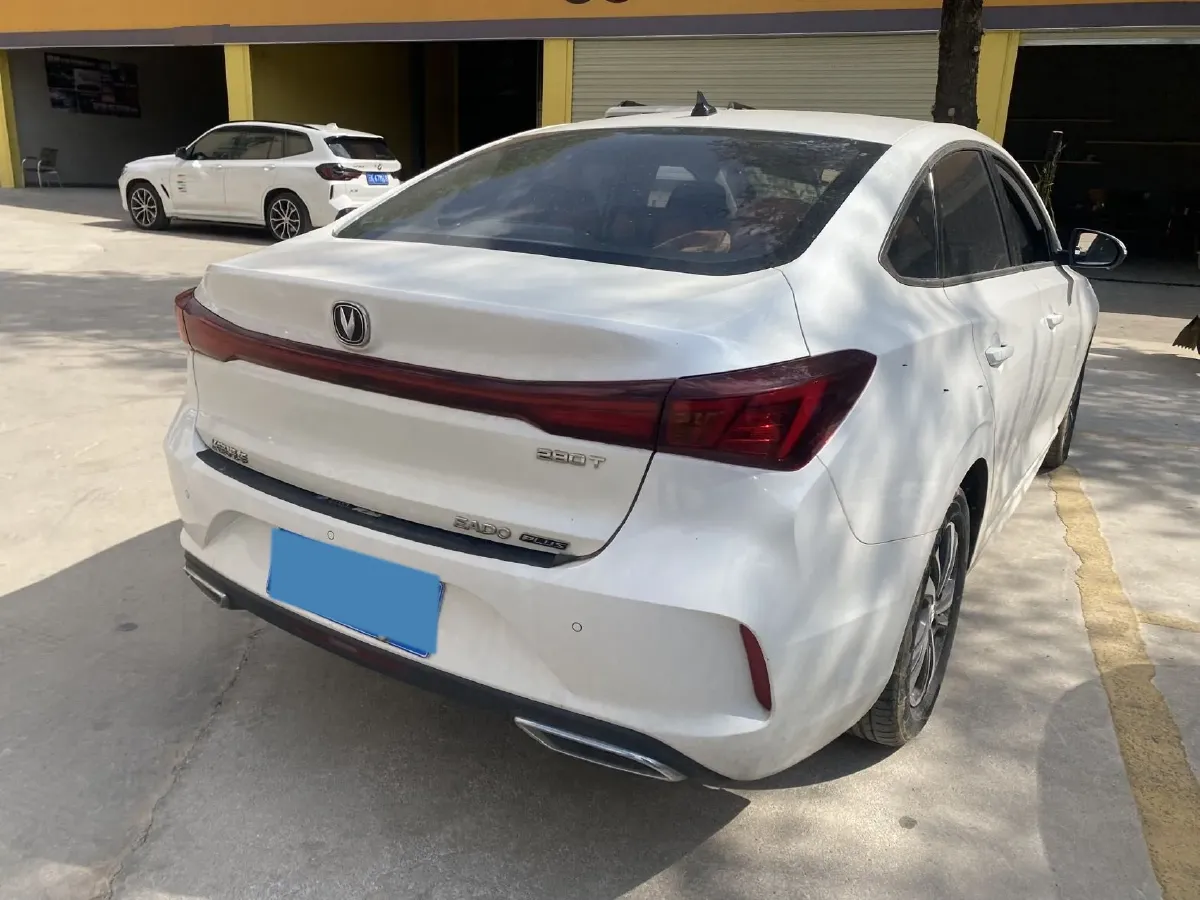 2022 ChangAn Eado 1.4T 160HP L4 7DCT,autocango,china used car exporter,china ev exporter,chinese used car exporter,chinese used ev exporter