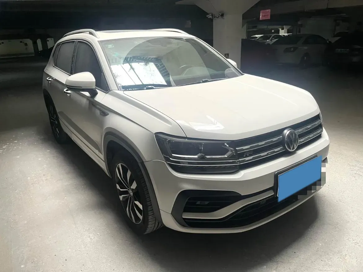 2019 MINI MINI 1.5T 102HP L3 7DCT,autocango,china used car exporter,china ev exporter,chinese used car exporter,chinese used ev exporter