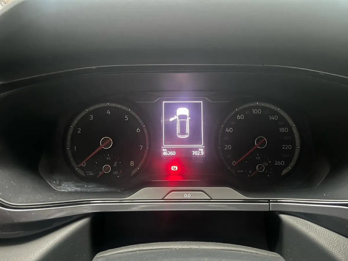 2019 MINI MINI 1.5T 102HP L3 7DCT,autocango,china used car exporter,china ev exporter,chinese used car exporter,chinese used ev exporter