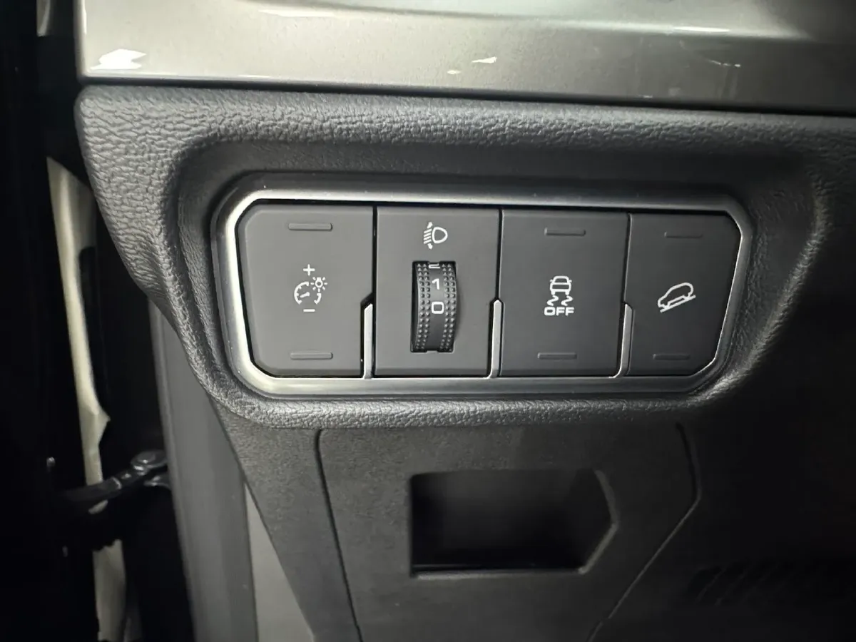 2023 Haval H6 1.5T 150HP L4 7DCT,autocango,china used car exporter,china ev exporter,chinese used car exporter,chinese used ev exporter