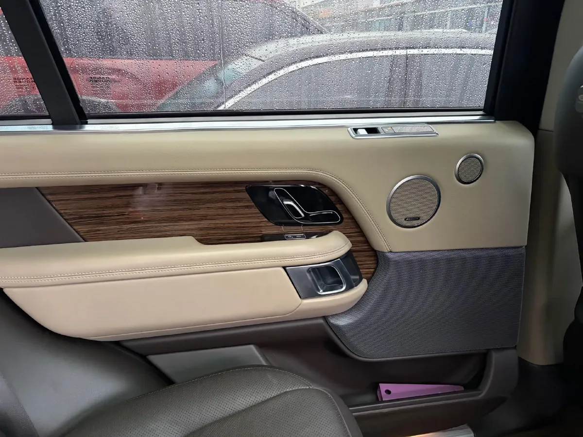 2018 Land Rover Range Rover 3.0T 381HP V6 8AT,autocango,china used car exporter,china ev exporter,chinese used car exporter,chinese used ev exporter