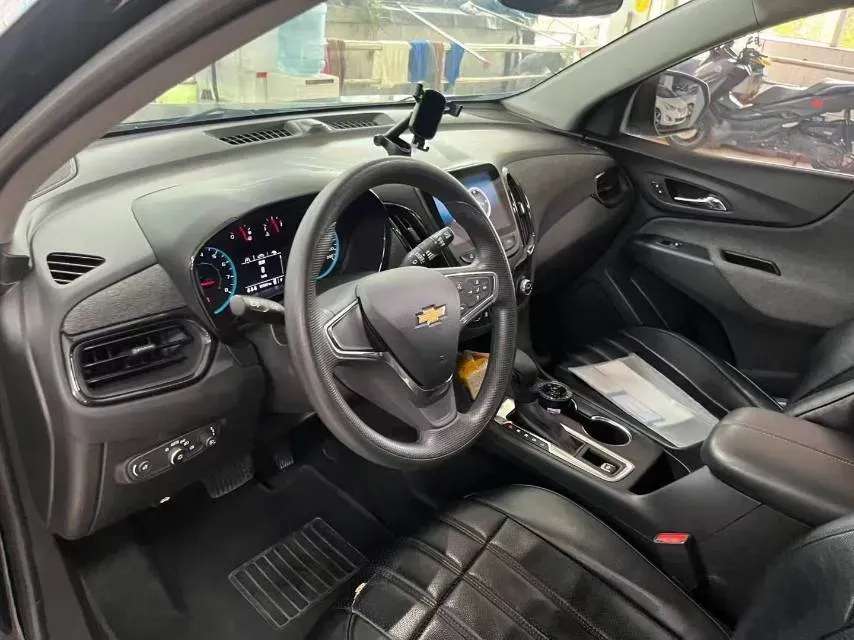 2021 Chevrolet Equinox 1.5T 169HP L4 6AT,autocango,china used car exporter,china ev exporter,chinese used car exporter,chinese used ev exporter