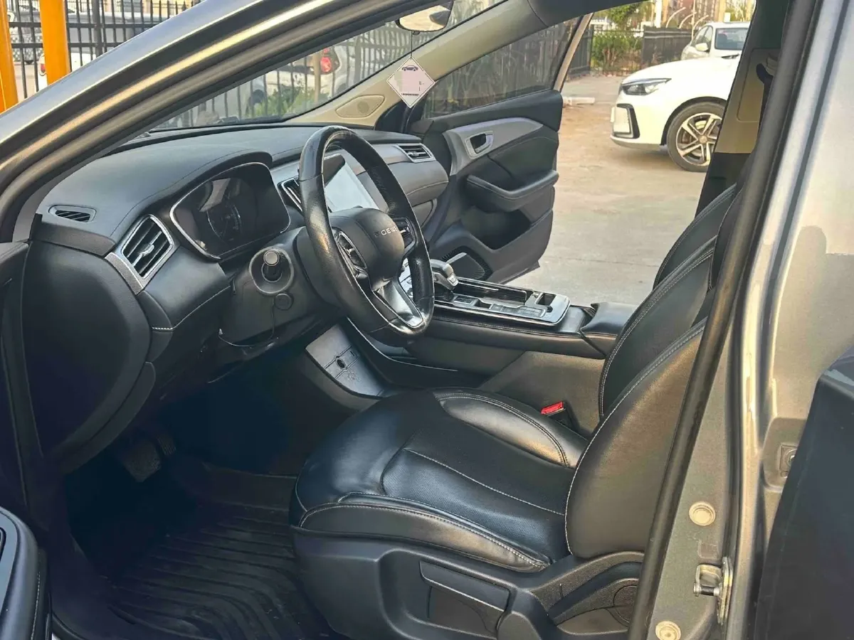 2020 Roewe i6 MAX 1.5T 169HP L4 AMT PHEV,autocango,china used car exporter,china ev exporter,chinese used car exporter,chinese used ev exporter