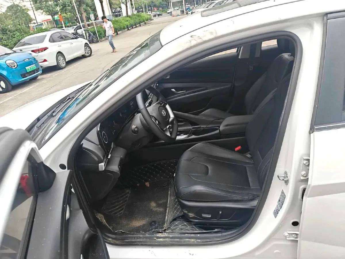 2022 Hyundai Elantra 1.5L 115HP L4 CVT,autocango,china used car exporter,china ev exporter,chinese used car exporter,chinese used ev exporter