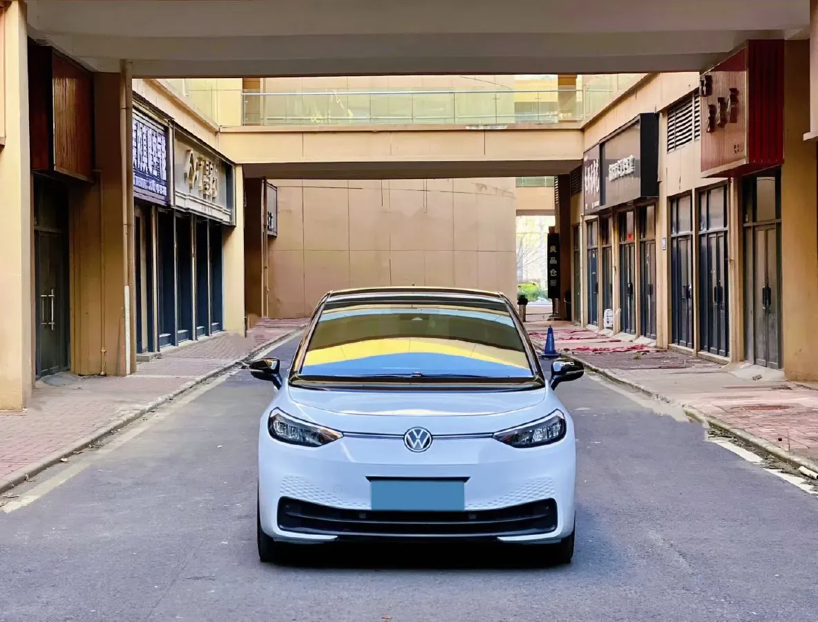2023 Volkswagen ID.3 BEV 52.8KWH,autocango,china used car exporter,china ev exporter,chinese used car exporter,chinese used ev exporter